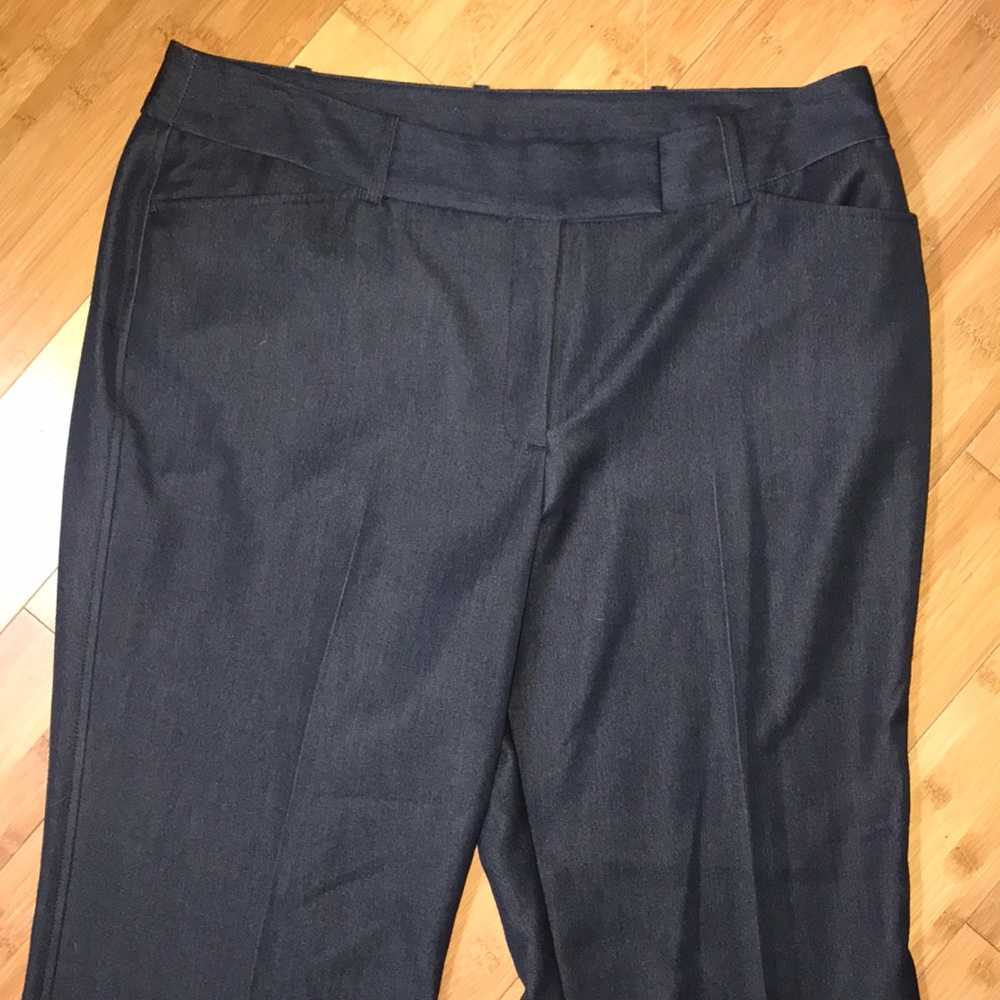 Dress pants in excellent condition